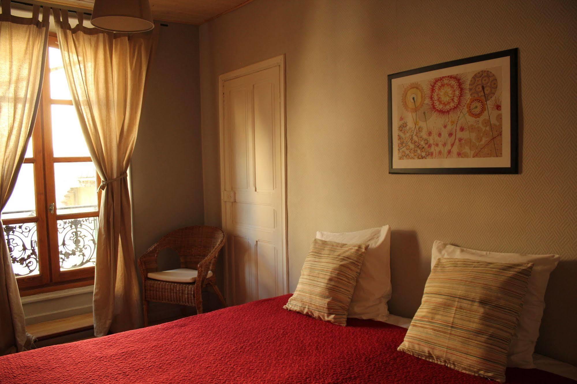 Hotel Maison Maxil Massat Exteriér fotografie
